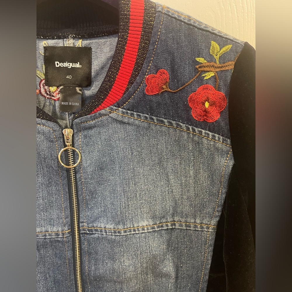 NEW📍Desigual Tottori  Embroidered Bomber Jacket velvet & Denim 40 medium - Picture 9 of 16